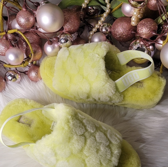 Ugg FLUFF YEAH POPPY SLIDE SLIPPER - Picture 3 of 10